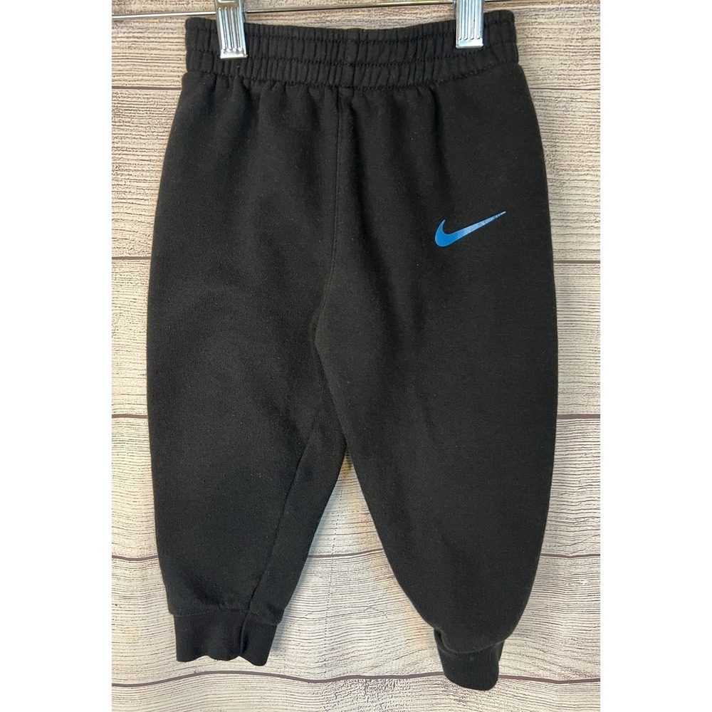 NIKE Baby/Toddler Boys Jogger Set; T-Shirt & Joggers; Size 24 Months - Picture 4 of 9